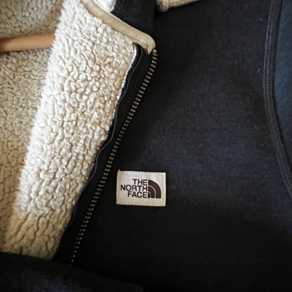 The North Face Mens Sherpa Hoodie - Picture 3 of 5